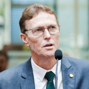 VOLNEI WEBER